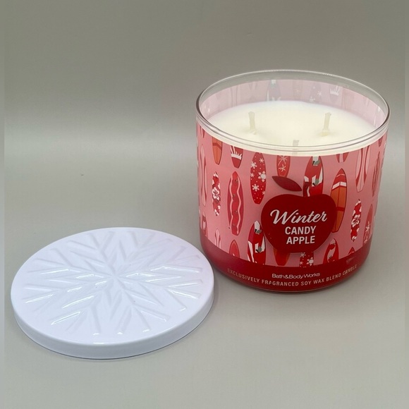Bath & Body Works WINTER CANDY APPLE 3 Wick Candle ~ 14.5oz ~Sandy Clause ~ NIB - Picture 5 of 8